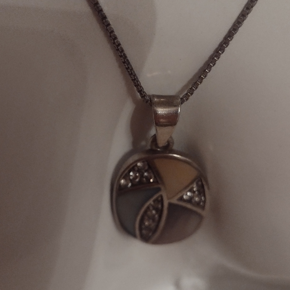 Elegant Sterling Silver, Jade, Mother Of Pearl Pendant Necklace.